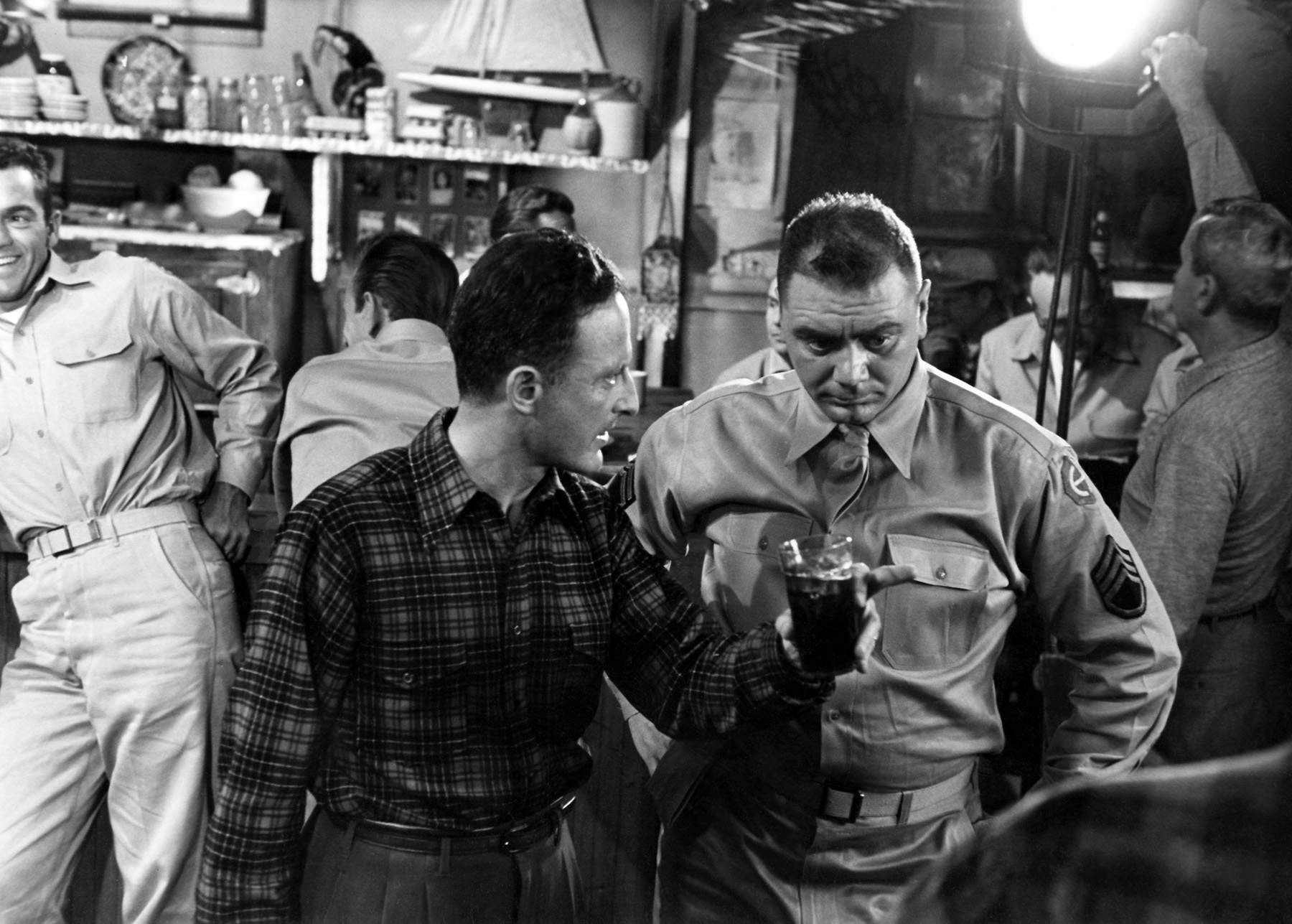http://www.doctormacro.com/Images/Borgnine,%20Ernest/Annex/Annex%20-%20Borgnine,%20Ernest%20(From%20Here%20to%20Eternity)_01.jpg