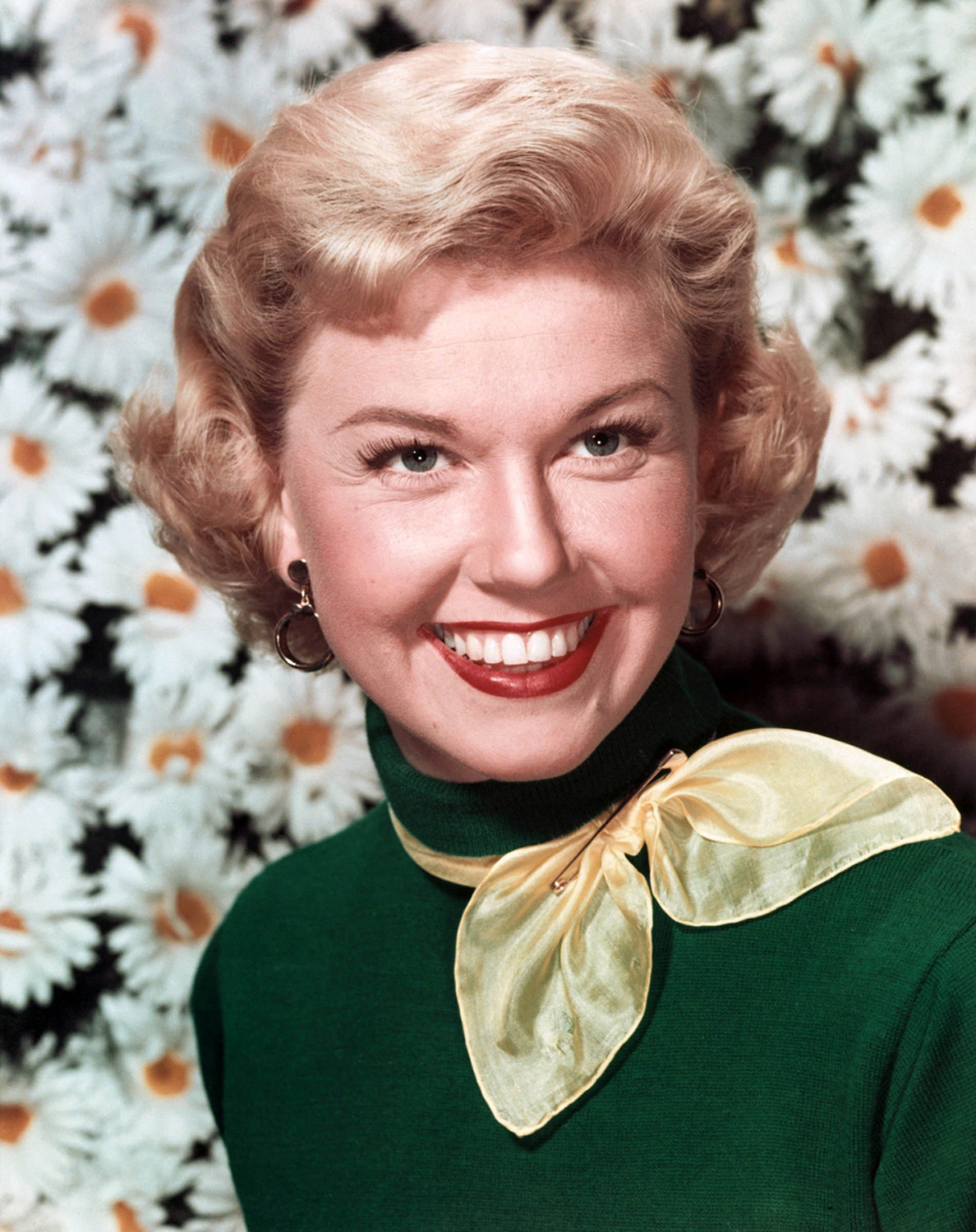 Doris Day - Wallpaper