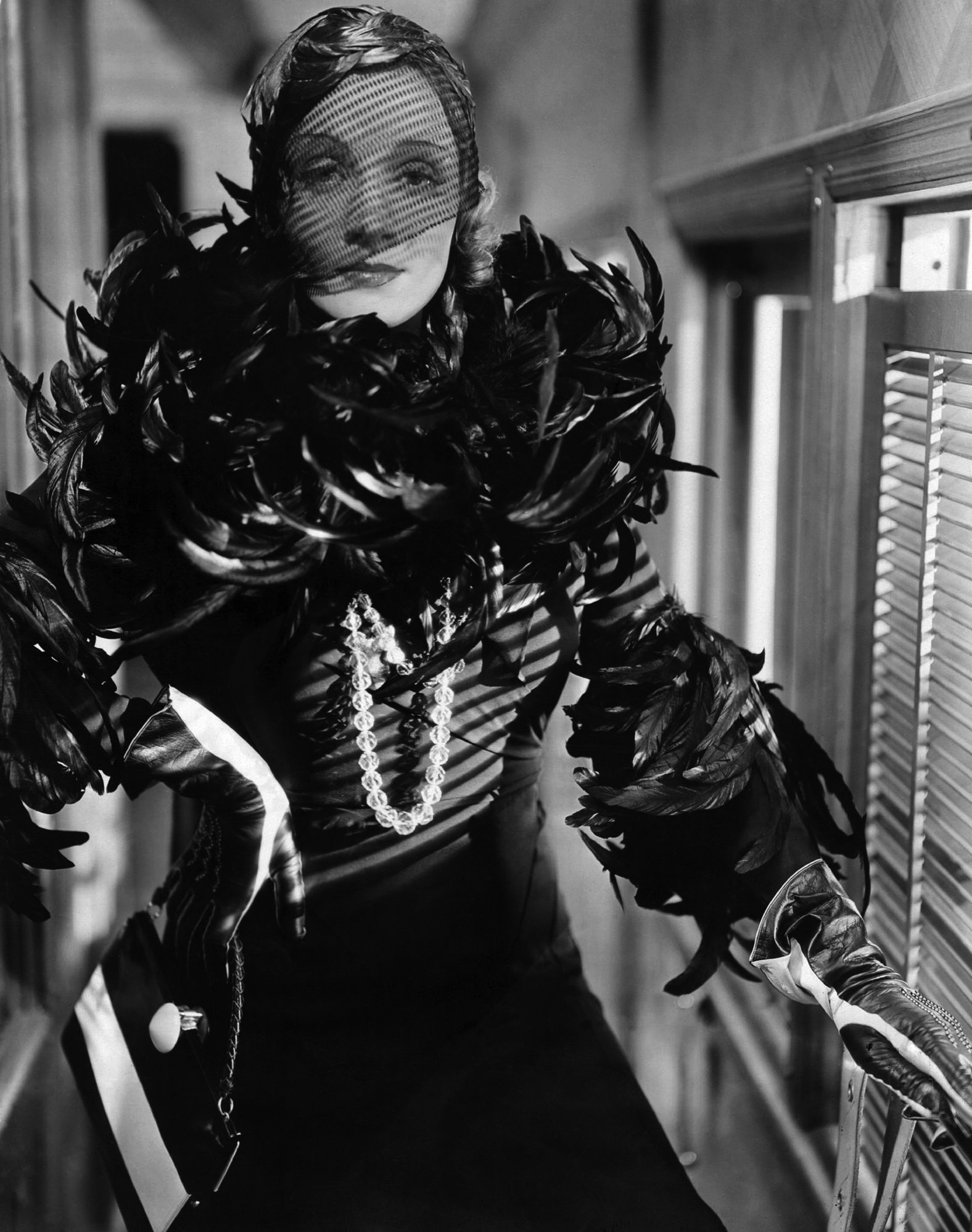 Marlene Dietrich 1932 Shanghai Express