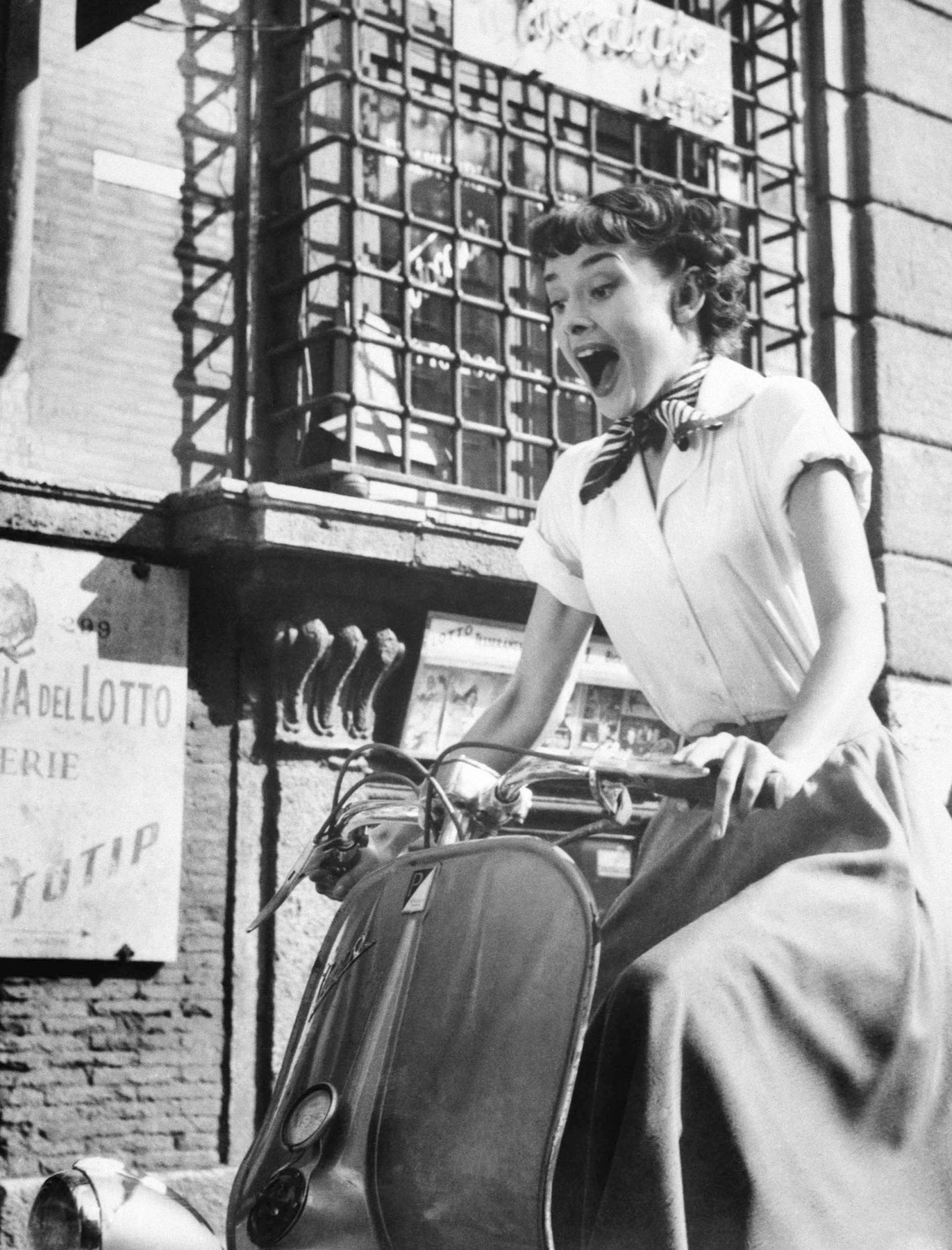 roman holiday Fathom events, turner classic movies and paramount pictures are delighted to bring the 1953 american romantic-comedy classic, roman holiday, back to the big screen in cinemas nationwide for a . roman holiday Fathom events, turner classic movies and paramount pictures are delighted to bring the 1953 american romantic-comedy classic, roman holiday, back to the big screen in cinemas nationwide for a .