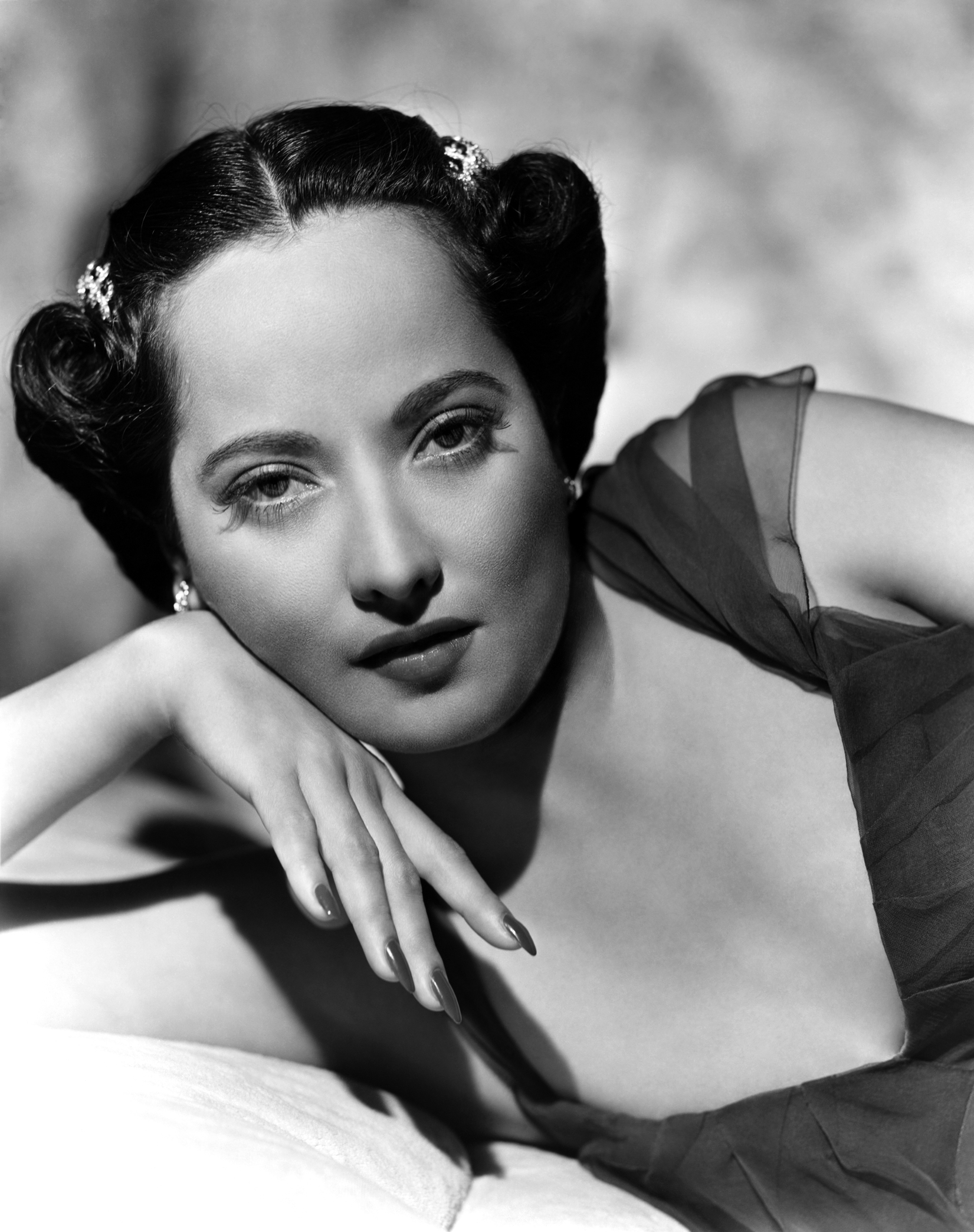 Famous Anglo Indian Actors - 31o68j0