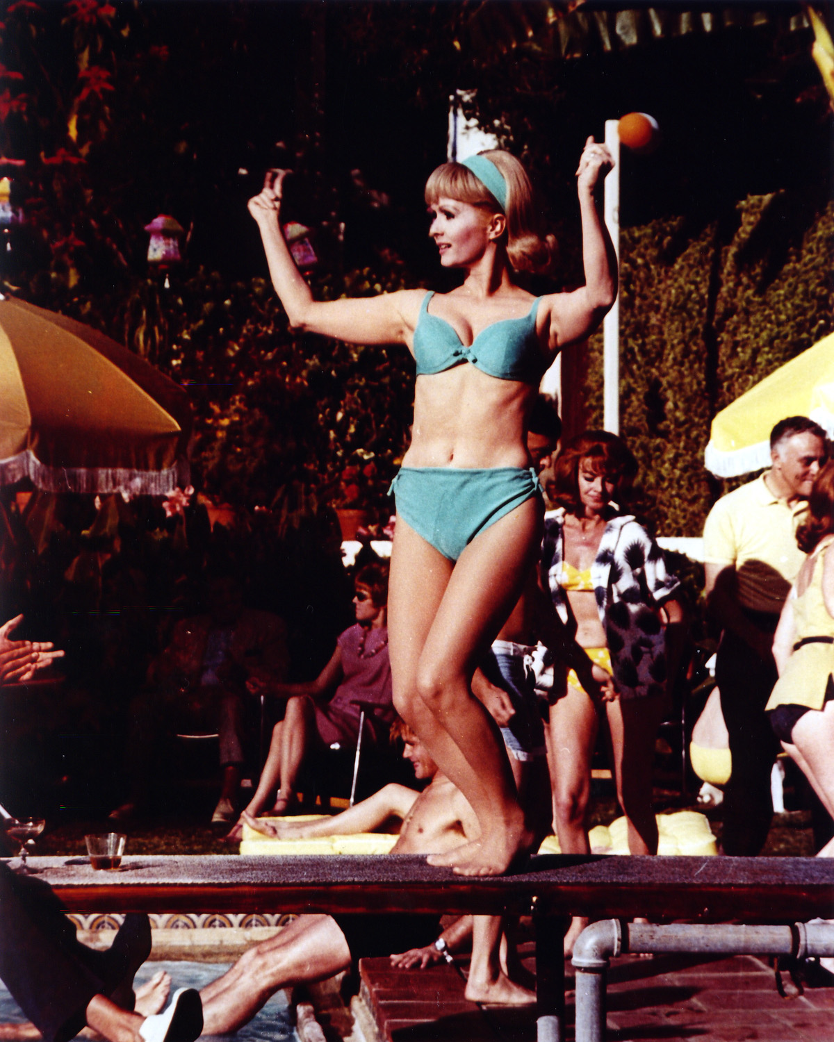 Debbie Reynolds - Wallpaper Gallery