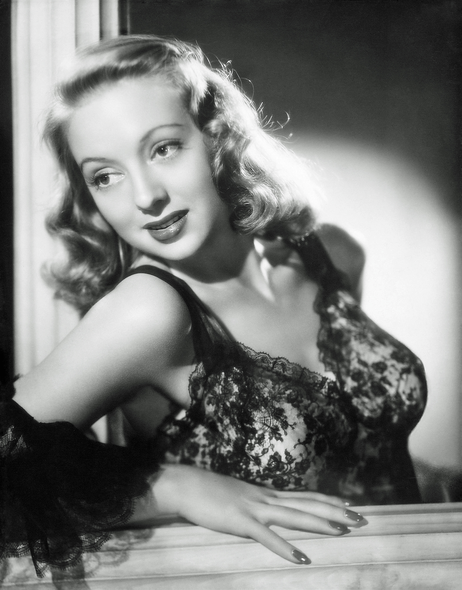 Evelyn Keyes-Annex